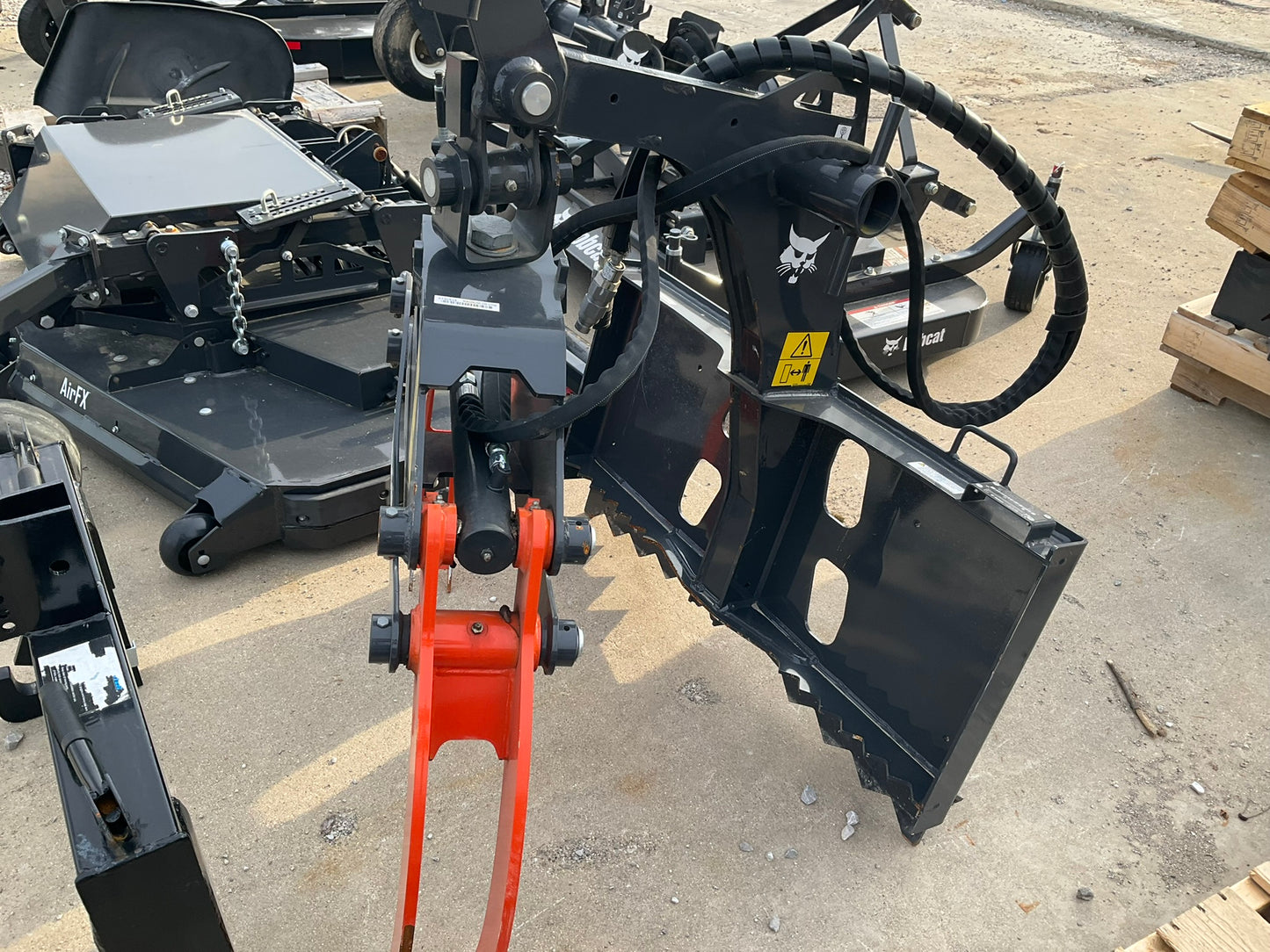 RNT-010 Bobcat MT Log Grapple 56" Rental